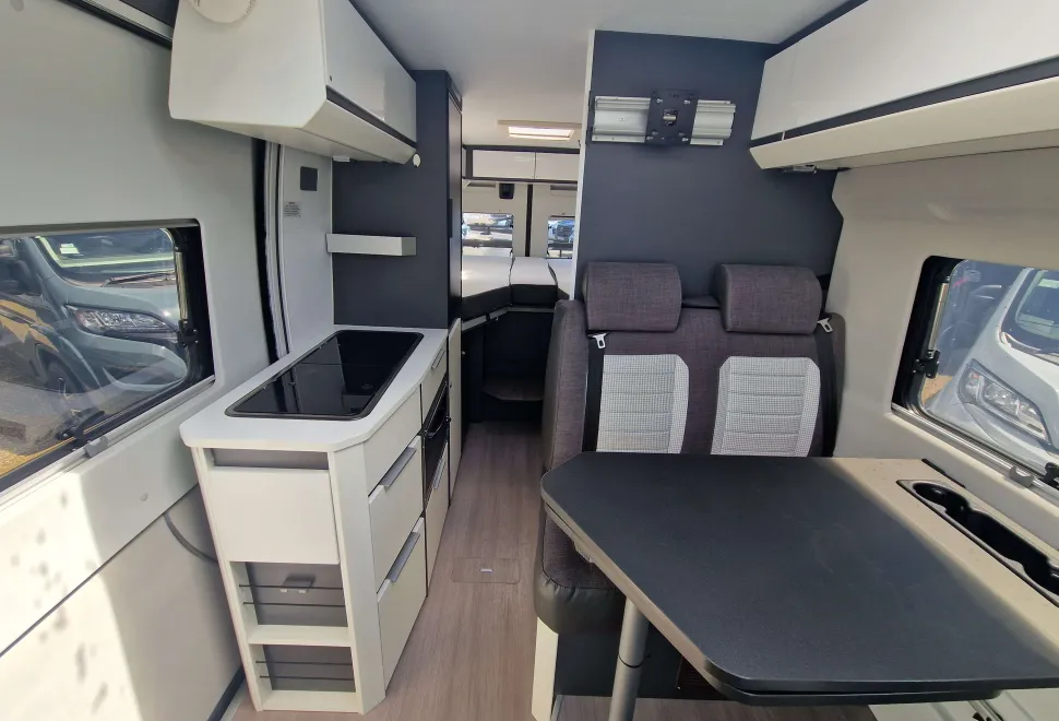 Adria  Twin Supreme 600 SPB 2021
