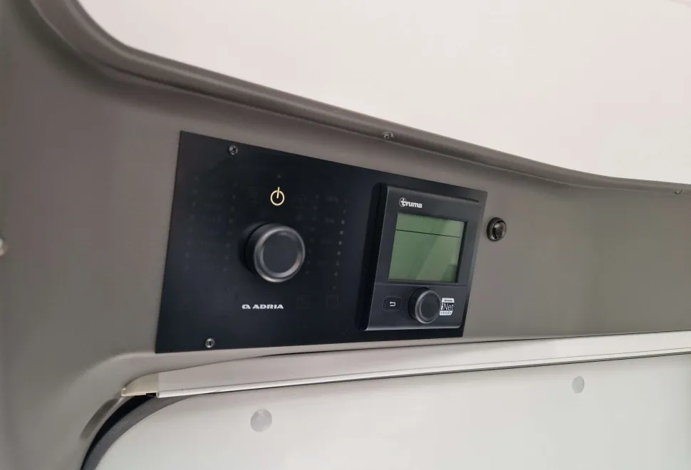 Adria  Twin Supreme 600 SPB 2021