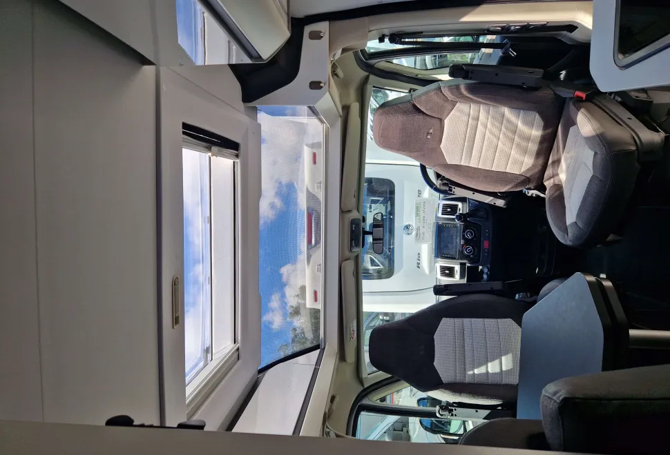 Adria  Twin Supreme 600 SPB 2021
