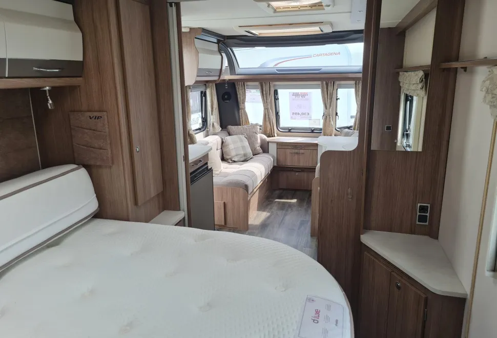 Coachman VIP 575 2024