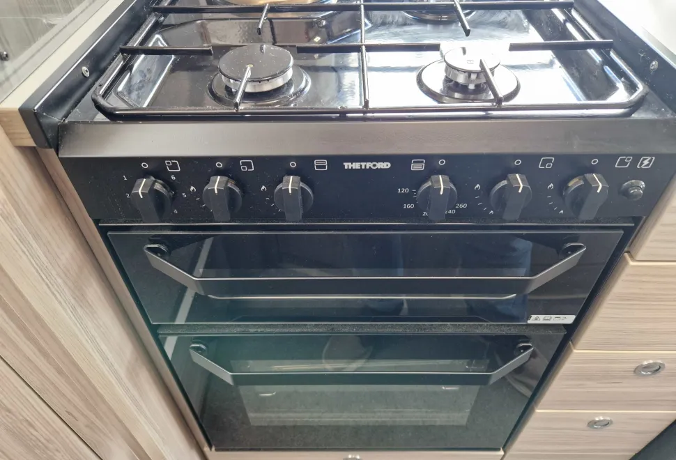 Elddis Magnum 194 2022