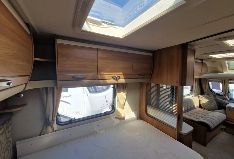 Swift Challenger 570 2011