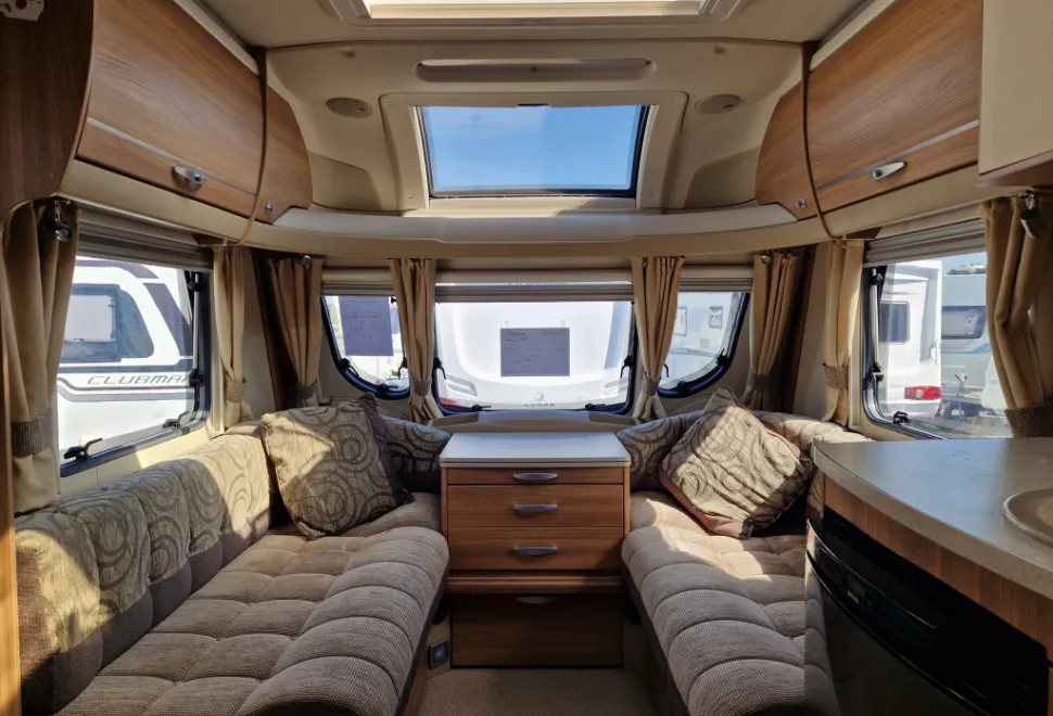 Swift Challenger 570 2011