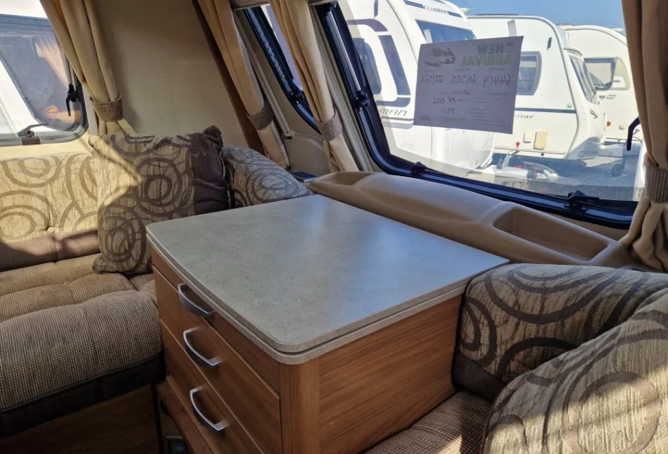 Swift Challenger 570 2011