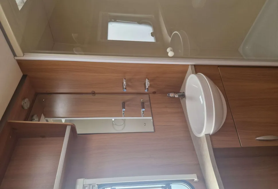 Swift Challenger 570 2010