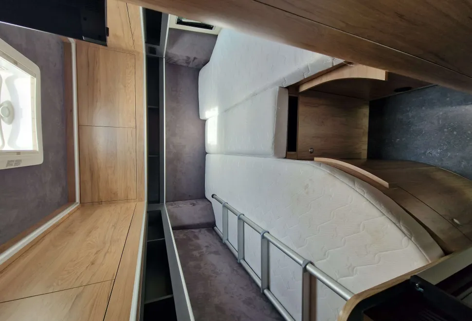 Globe-Traveller Voyager Z 2024