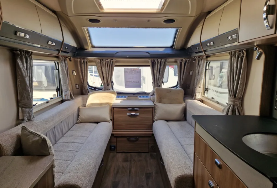 Swift Elegance 480 2021