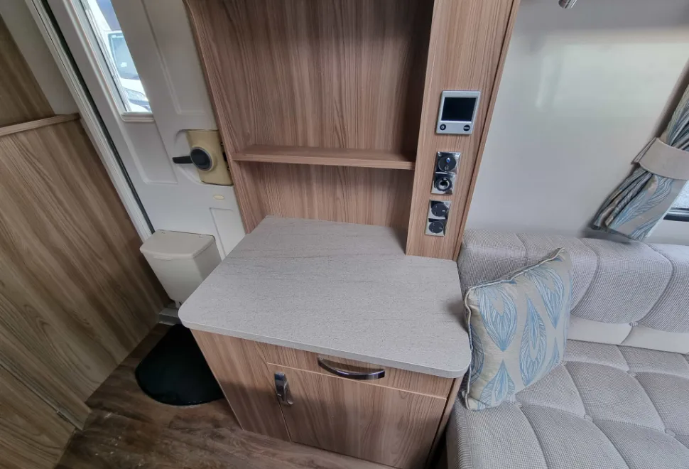 Swift  Challenger SE 480 2015