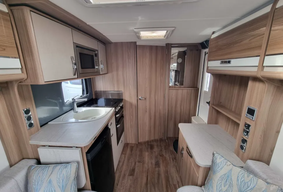 Swift  Challenger SE 480 2015