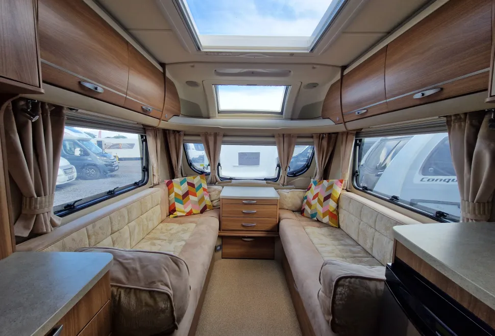 Bessacarr  Cameo 495SL 2011