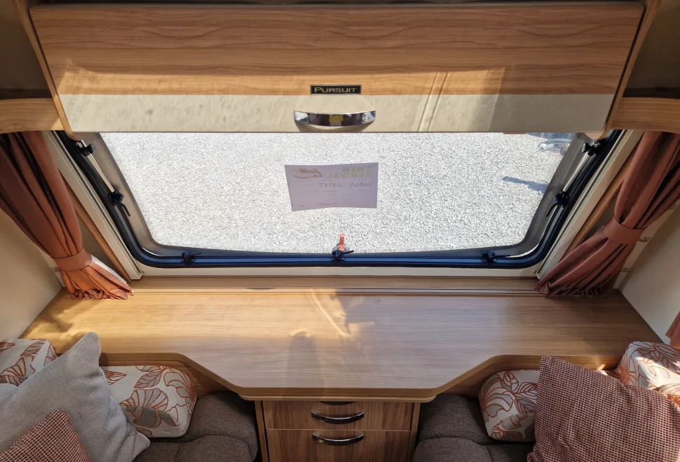 Bailey  Pursuit 530/4 2015