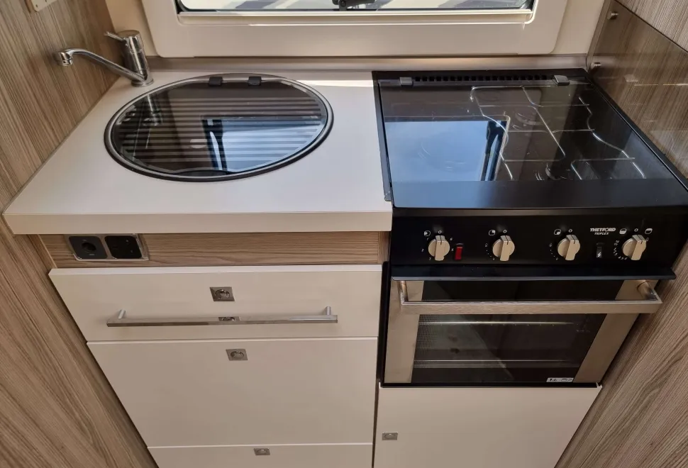 Benimar Tessoro 483 2018
