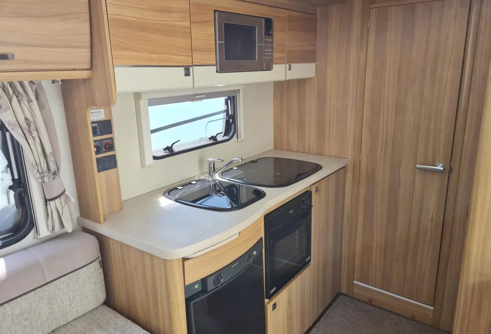 Elddis Accordo 105 2015