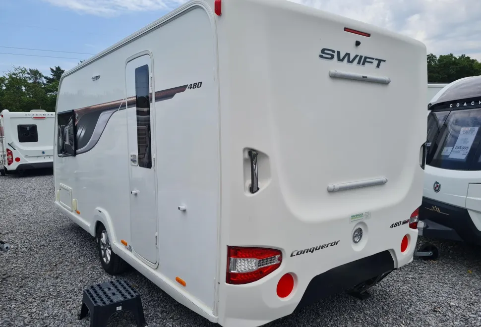 Swift Conqueror 480 2018