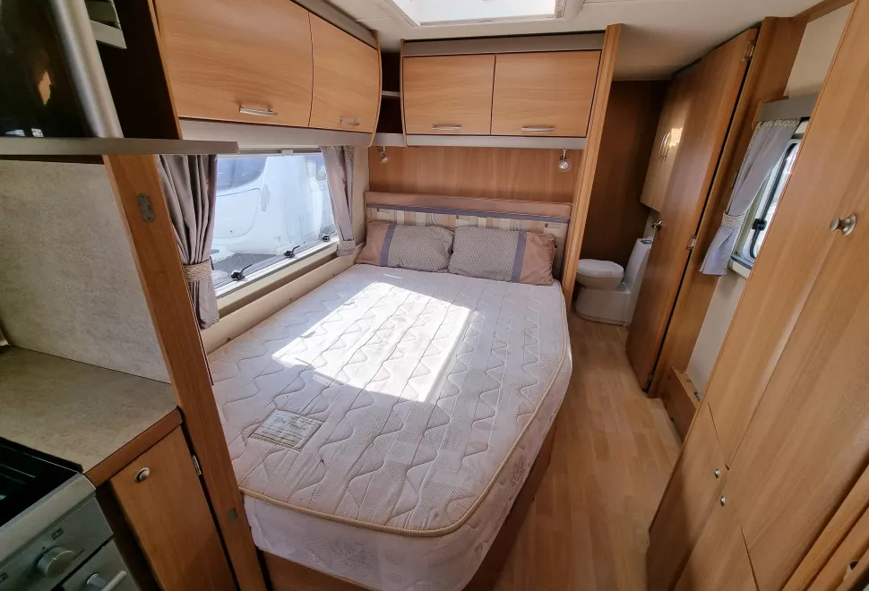 Swift Conqueror 630 2008