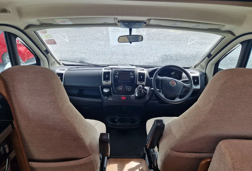 Auto-Trail Apache 700 2015