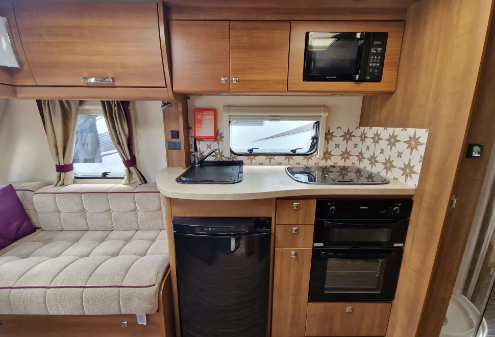 Elddis Affinity 550 2013
