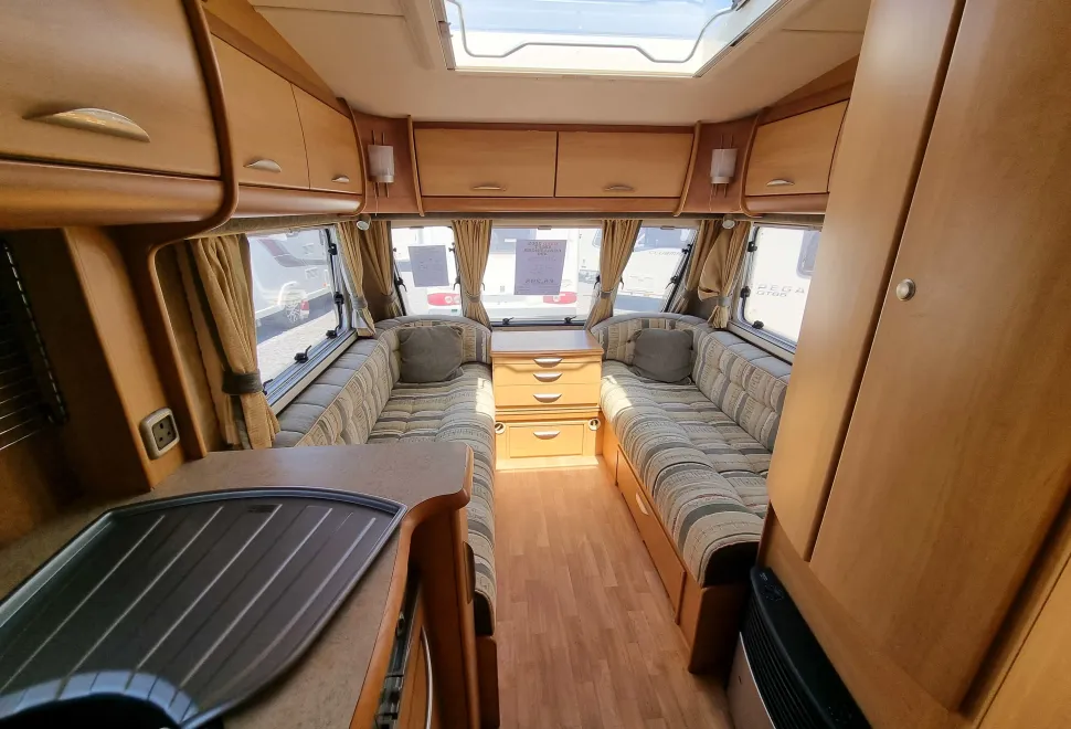 Swift Challenger 490L 2005