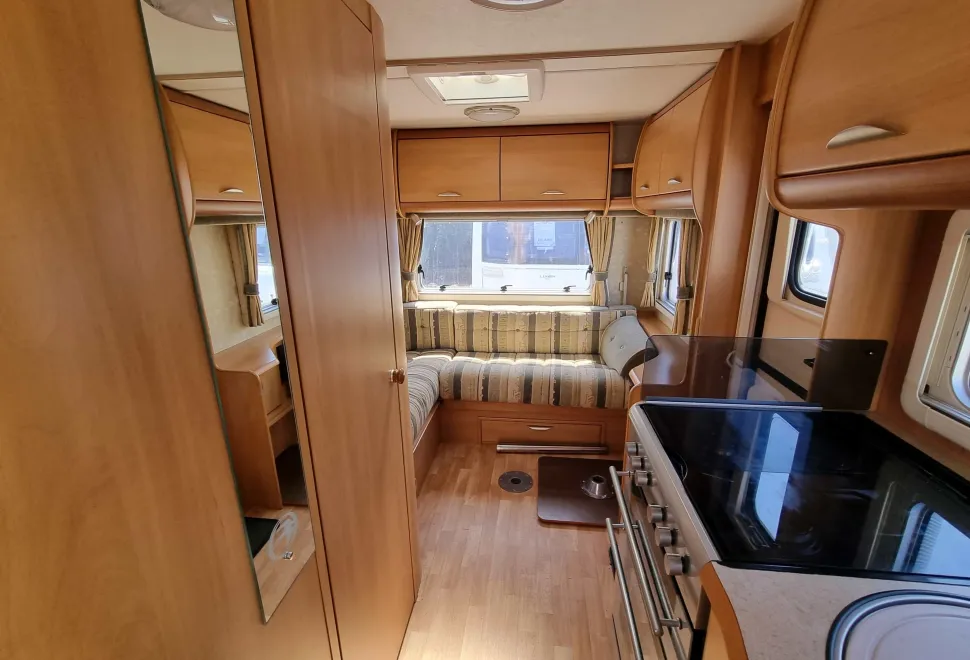 Swift Challenger 490L 2005