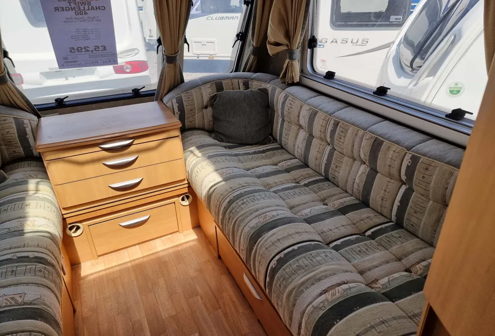 Swift Challenger 490L 2005