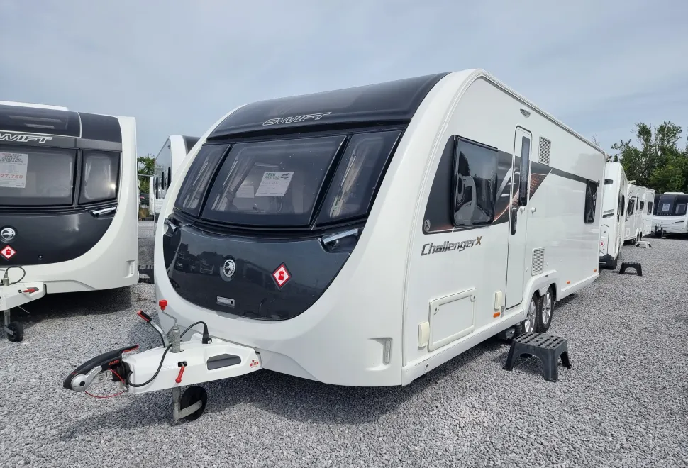 Swift Challenger X 835 2022