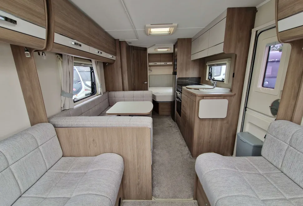 Compass Casita 840 2020