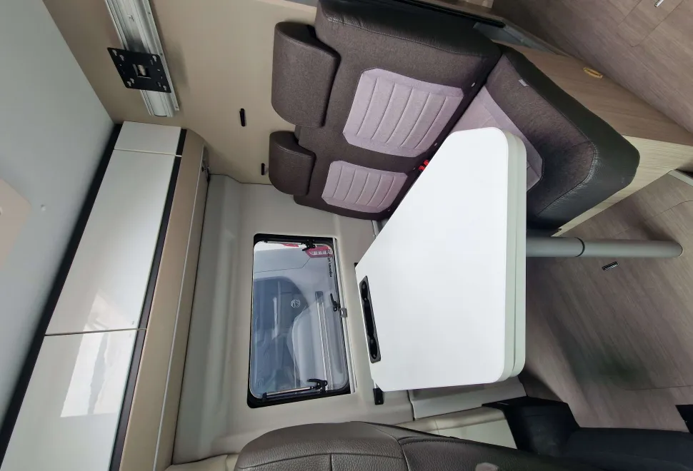 Adria  Twin Plus 600 SPB 2021