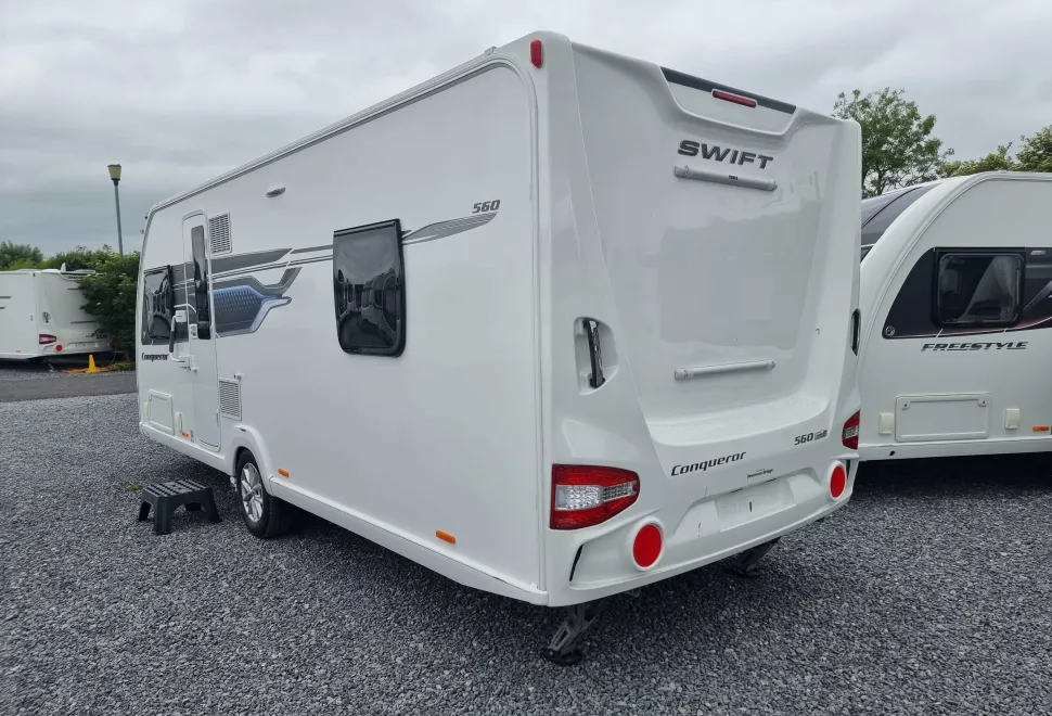 Swift Conqueror 560 2022
