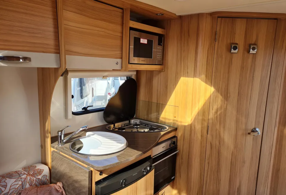 Bailey Pursuit 400-2 2016