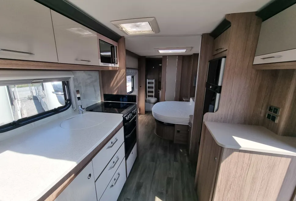 Coachman Laser 675 2021