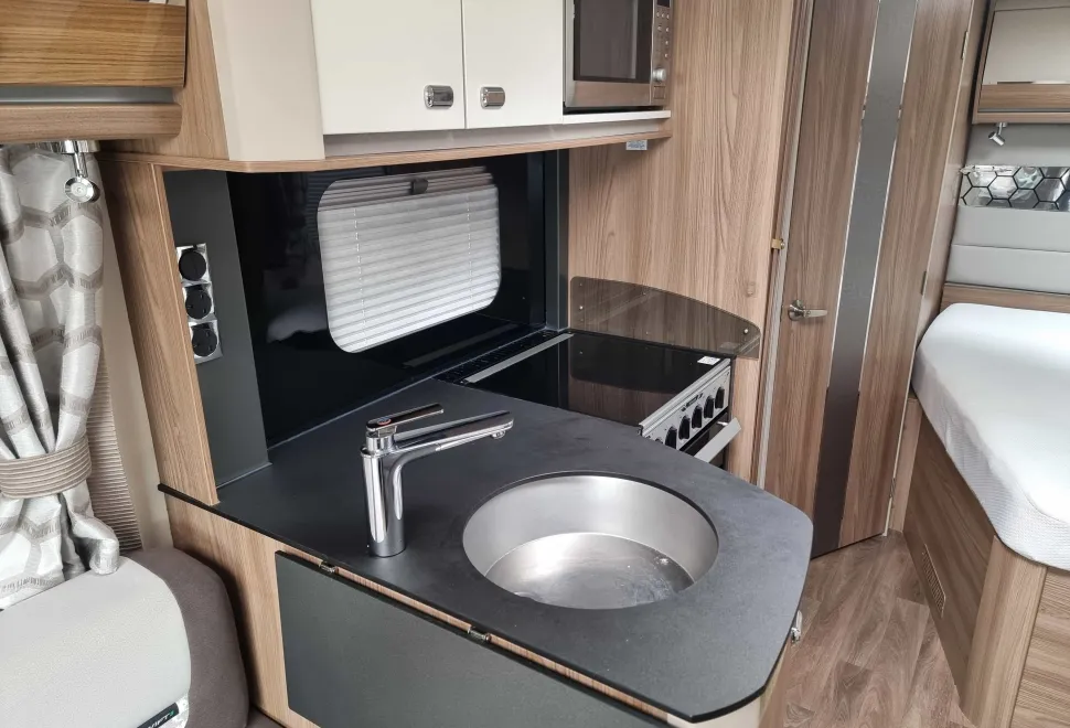 Swift Bolero 684FB 2017