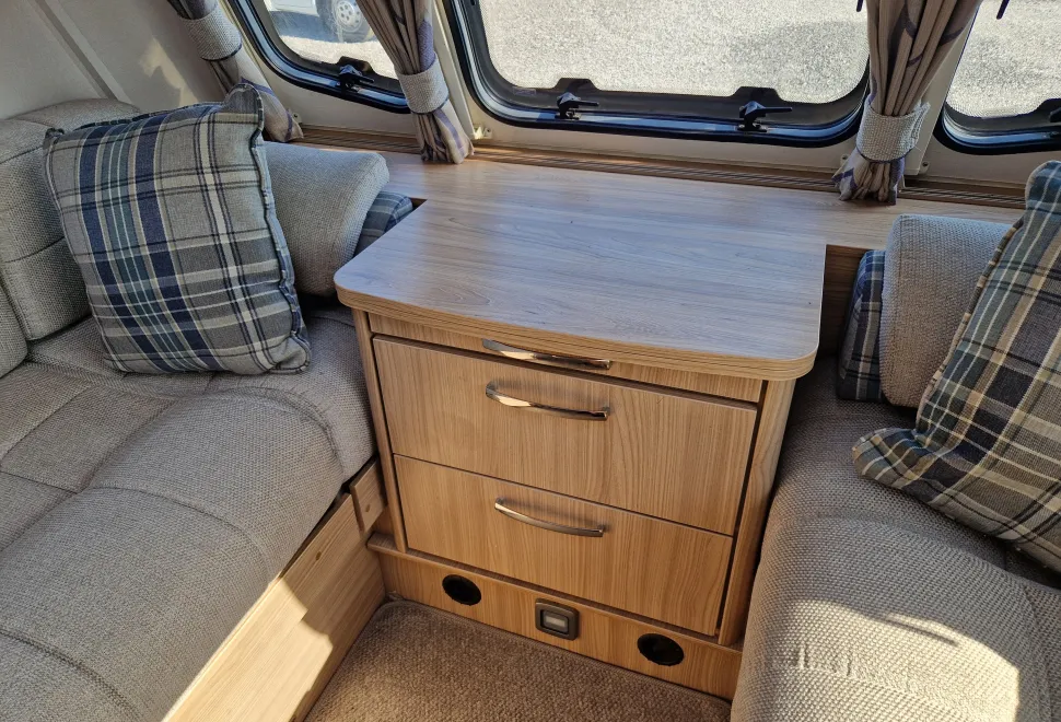 Coachman Vision Design Edition 520 2016