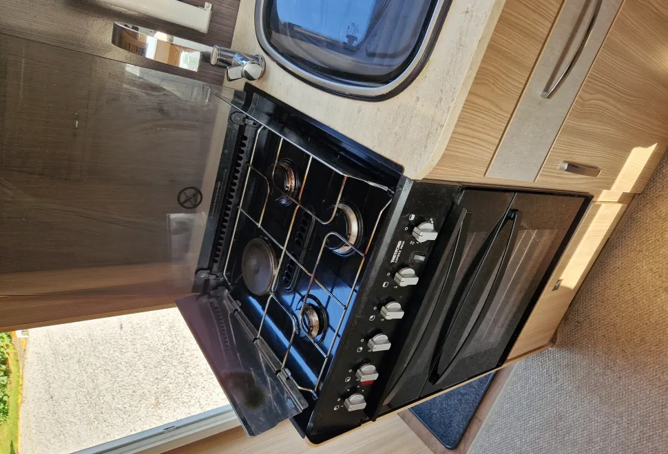 Coachman Vision Design Edition 520 2016
