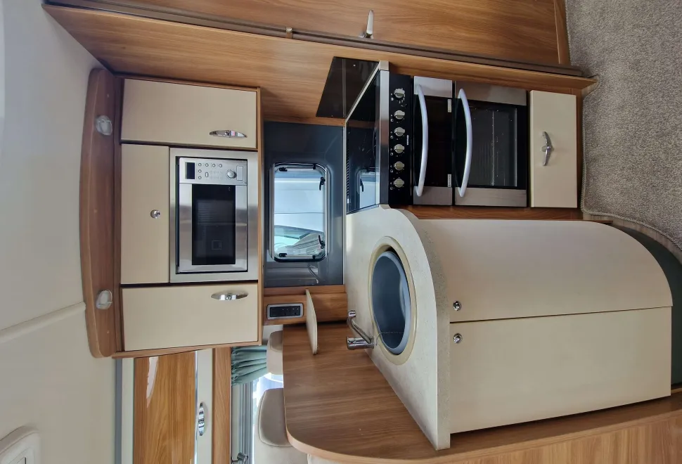 Swift Bolero 684FB 2014