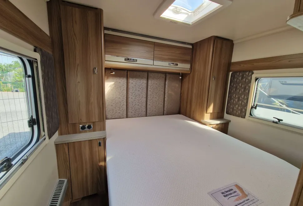 Swift Challenger X 850 2022
