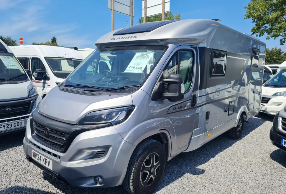 Adria Compact Supreme SL 2024