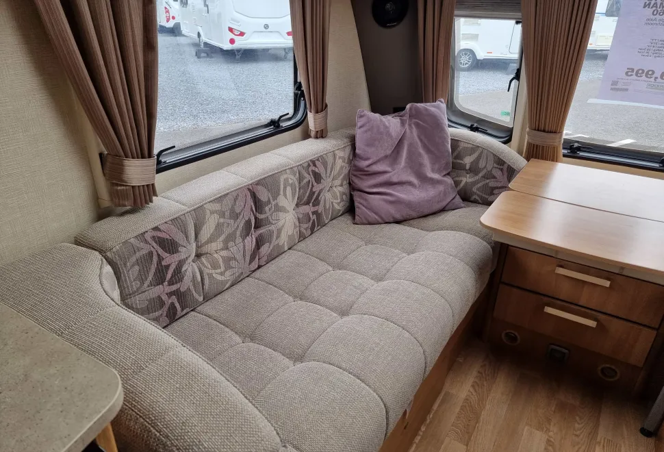 Coachman VIP 460 2013
