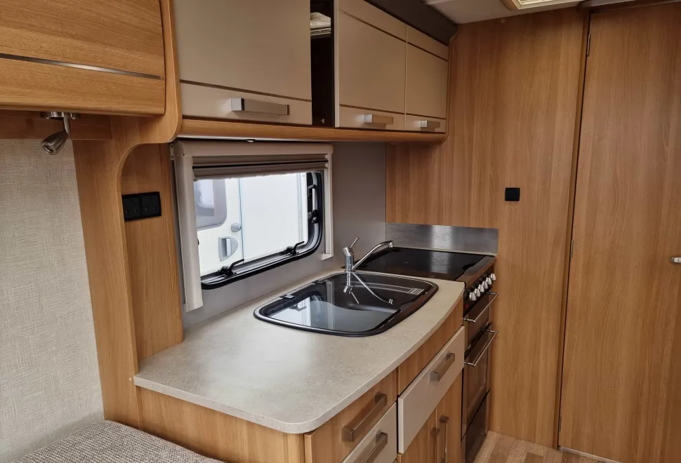 Coachman VIP 460 2013