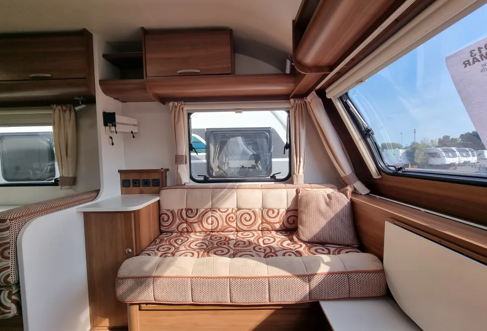 Adria Altea Tamar (542DT) 2013