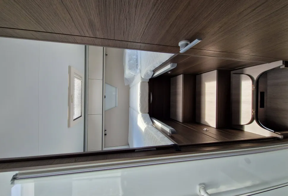 Adria Coral XL Plus 670 DL 2023