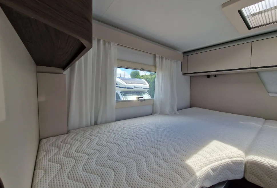 Adria Coral XL Plus 670 DL 2023