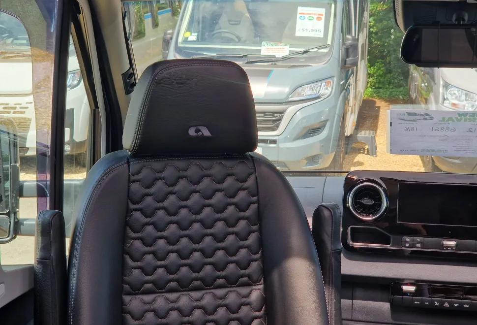 Adria Coral XL Plus 670 DL 2023