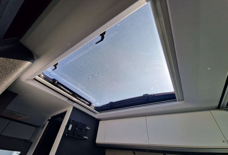Adria  Twin Supreme 600 SPB 2025