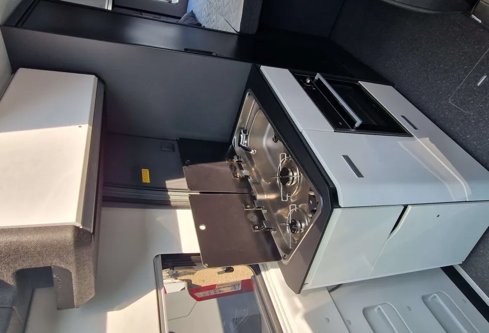 Adria  Twin Supreme 600 SPB 2025