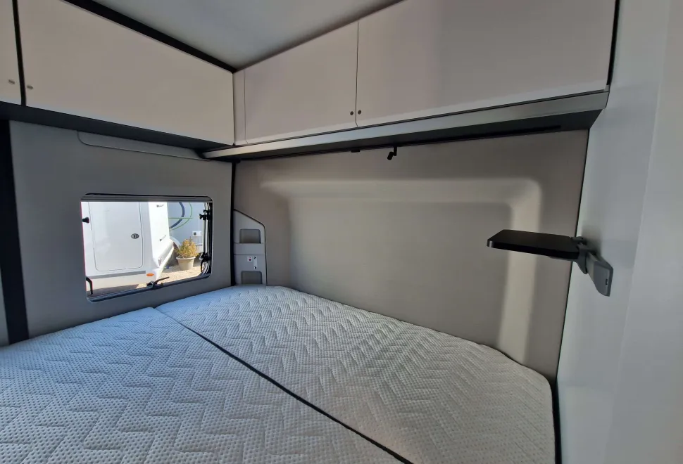 Adria  Twin Supreme 600 SPB 2025