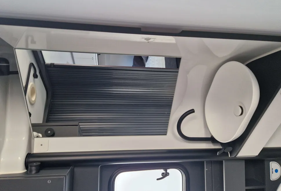 Adria  Twin Supreme 600 SPB 2025