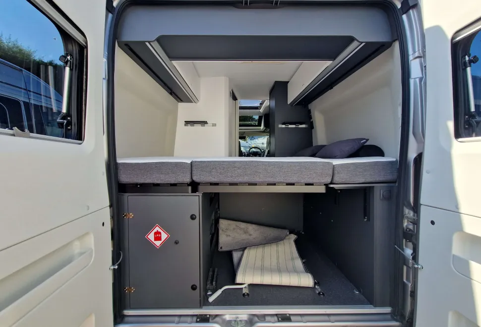 Adria  Twin Supreme 600 SPB 2025