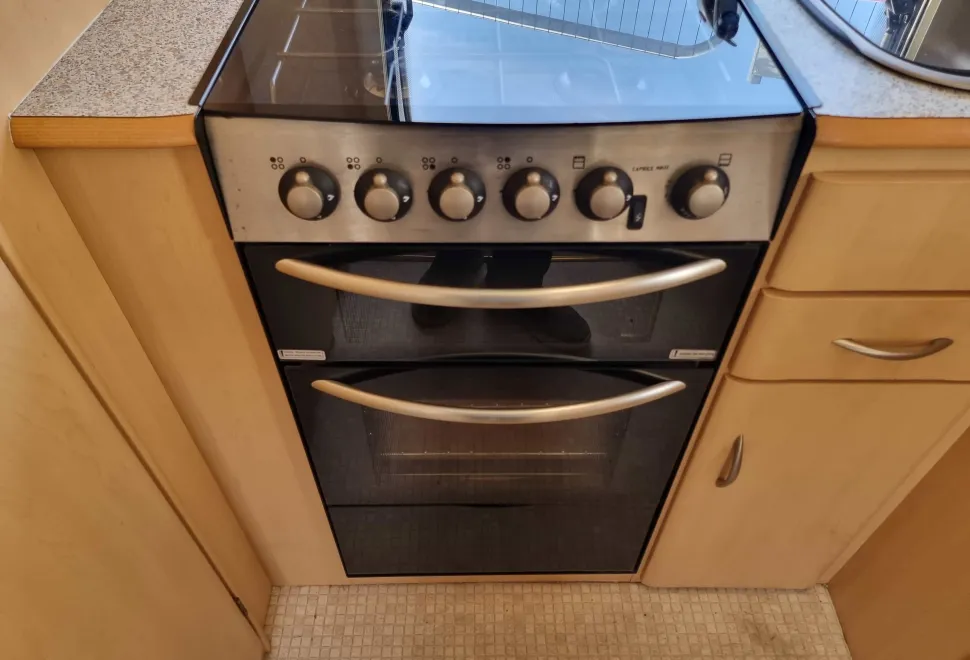 Coachman Amara 380/2 2005