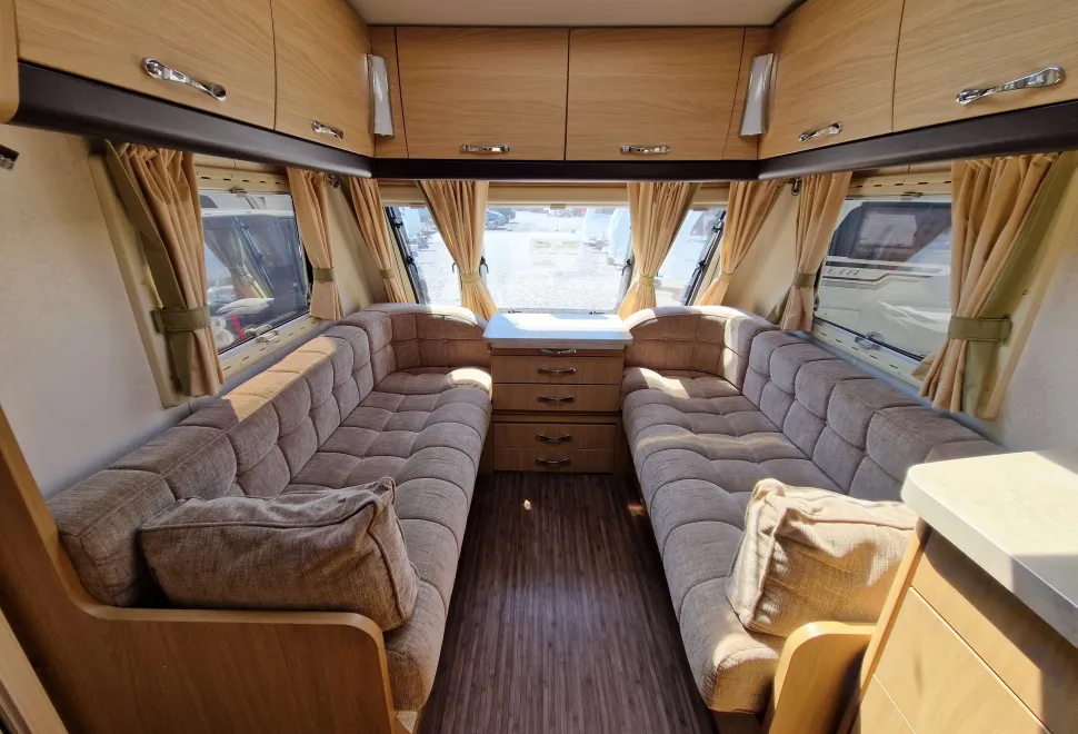 Elddis Crusader Supersirocco 2012