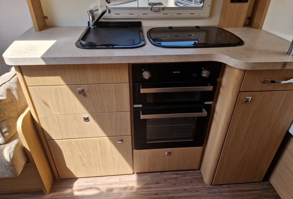 Elddis Crusader Supersirocco 2012